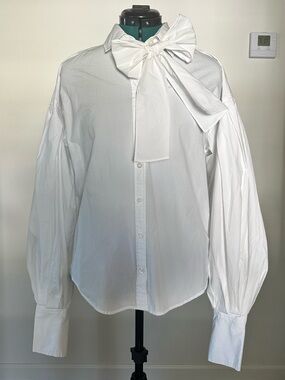 GAP White Cotton Button-Down Shirt with Statement Bow